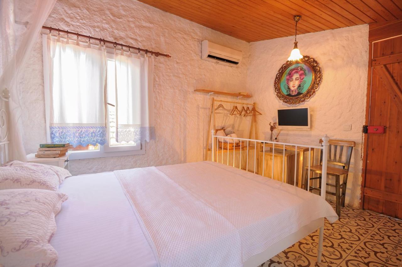 Afet Hanim Konagi Alacati Exterior foto