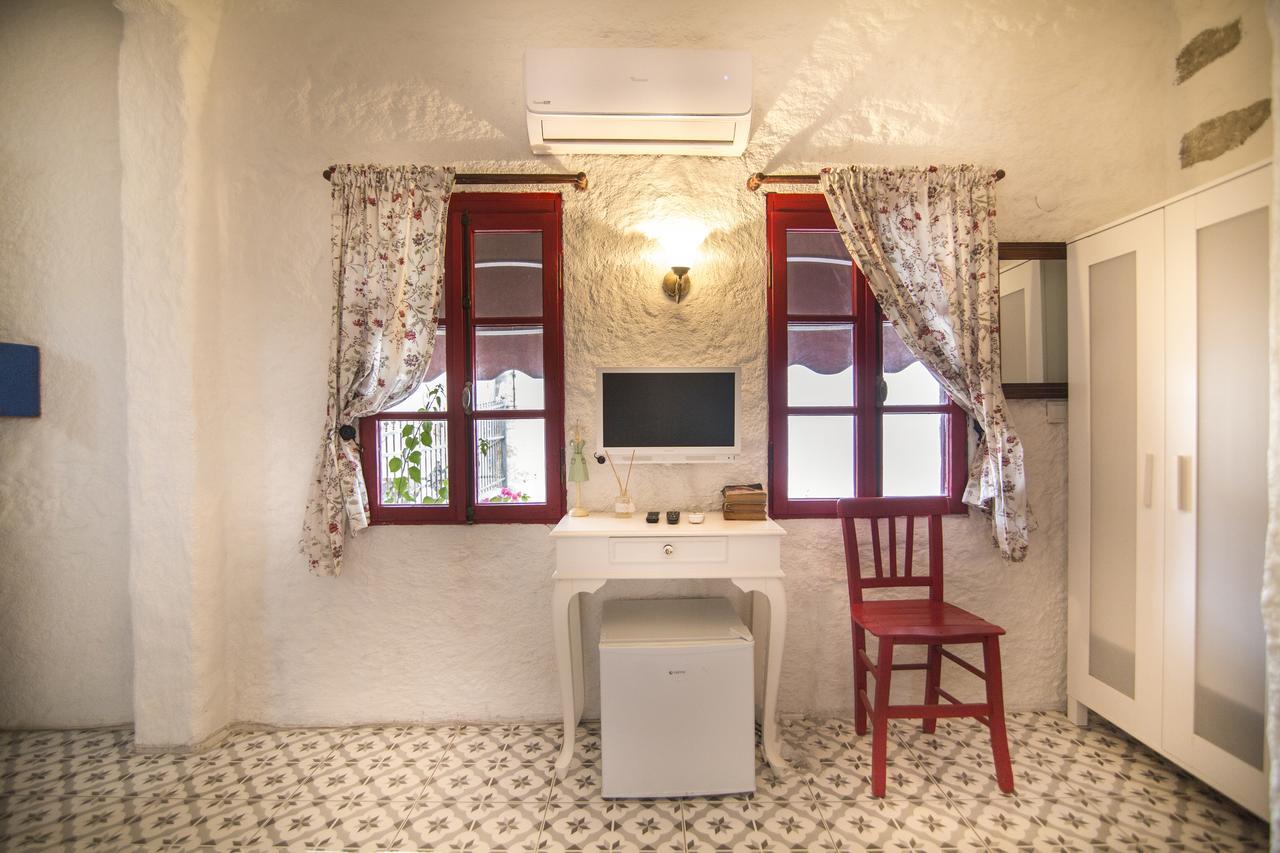 Afet Hanim Konagi Alacati Exterior foto